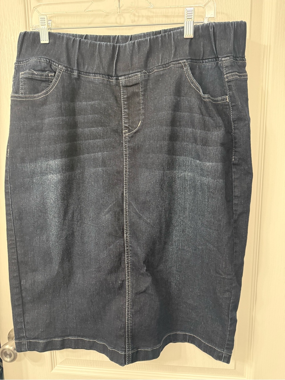 Women's Dark Blue Elastic-Waist Denim Pencil Skirt